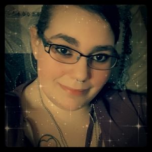 Meet your Posher, Catey